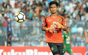 Penampilan Kiper Persebaya Asal Aceh Dikritik Suporter